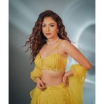 Ridhima Pandit Instagram - 💚💛💚💛 . . . Makeup by : @mua_aadarsh Hair by : @vids5_world Outfit : @style__inn Jewellery : @limelightdiamonds x @mintandmilkpr Handcuff : @the_jewel_gallery Styled by : @richaranawat Ast : @pearrlyyy @angela_chhandami Shot by : @deepak_das_photography