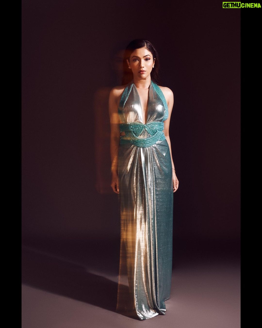 Ridhima Pandit Instagram - 🦋🦋🦋 Styled by: @_anushkapuri_ Outfit: @medusablinkedtwice Earrings: @anaqajewels Assisted by: @stylebygull Makeup- @meenalvidhani Hair- @makeupdiarybyrk Photographer- @pradhumna.sharma