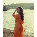Ridhima Pandit Instagram - 🧡🧡🧡 . . . . Photographer : @ruhaankhanportraits Styling: @khusshiii.k Makeup : @mua_blissvinali Hair : @glam.grave Outfit: @nouria_by_diptiadvait Jewellery : @g.notj