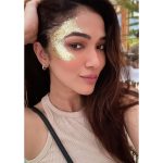 Ridhima Pandit Instagram - Glitter on fleek ✨✨ ohakyie I do have an unhealthy obsession with glitter 🤦🏻‍♀️ Art by @nebesnaia.s.a … just #goa things Goa