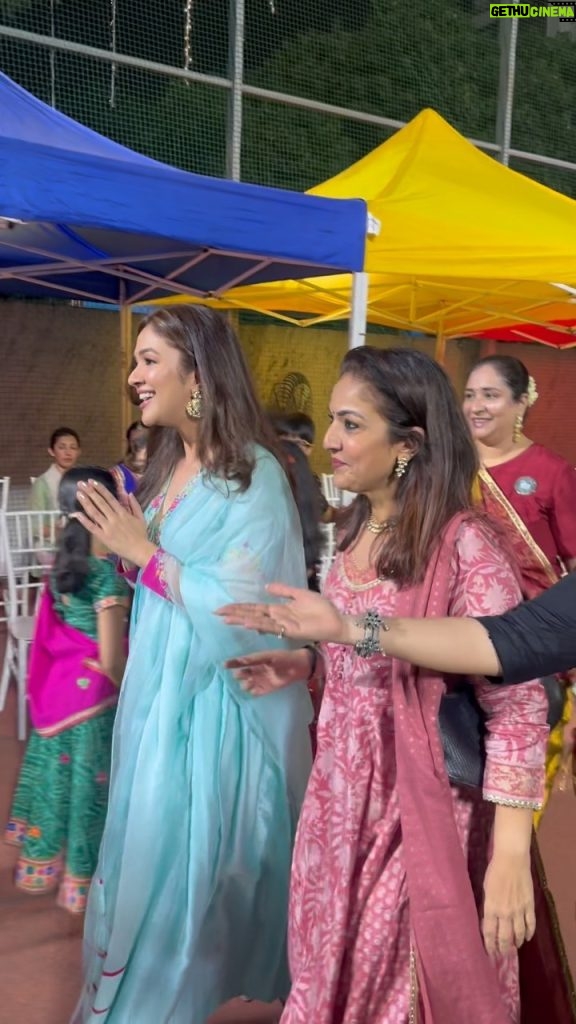 Ridhima Pandit Instagram - Wrapping up the Navratri Festivities 🥳… It was an absolute pleasure to be invited as the chief guest at my nephew’s school, The Teacher’s were so lovely and Warm it was great interacting with all the kids and playing Garba with the Mothers .. sweet experiences like these :) make me smile.. wearing this Gorgeous-blue outfit by: @theaaryashop Jewellery: @shopravyaa PR: @vblitzcommunications navratri #garba #szn