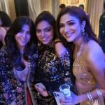 Ridhima Pandit Instagram - Diwali 2023 🪔 “Lewk and Feels” edition 🤩🪔🫶🏻🥰✨💫 #diwali2023