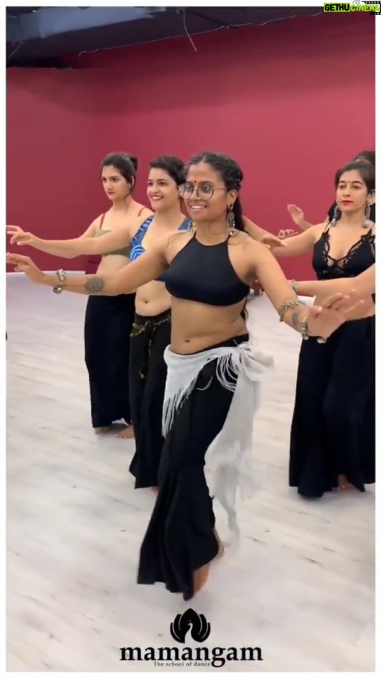 Rima Kallingal Instagram - Moverment Club Updates: Join us for an exciting Tribal Fusion Belly Dance Workshop on November 4th, featured by the talented dancer, Nivetha Sree. With a passion for the arts since childhood, Nivetha embarked on her tribal belly dance journey 11 years ago, learning from renowned instructors worldwide. This event is open to all dance enthusiasts. Registration Fee: 1000 . . . #bharathanatyam #kalari #conteprerorydanceclasses #danceworkshop #mamangam "rimakallingal keraladanceworkshop #choreography #danceperformance #dance #danceschool #bellydance #tribalbellydance #bellydancer #tribalbellydancer