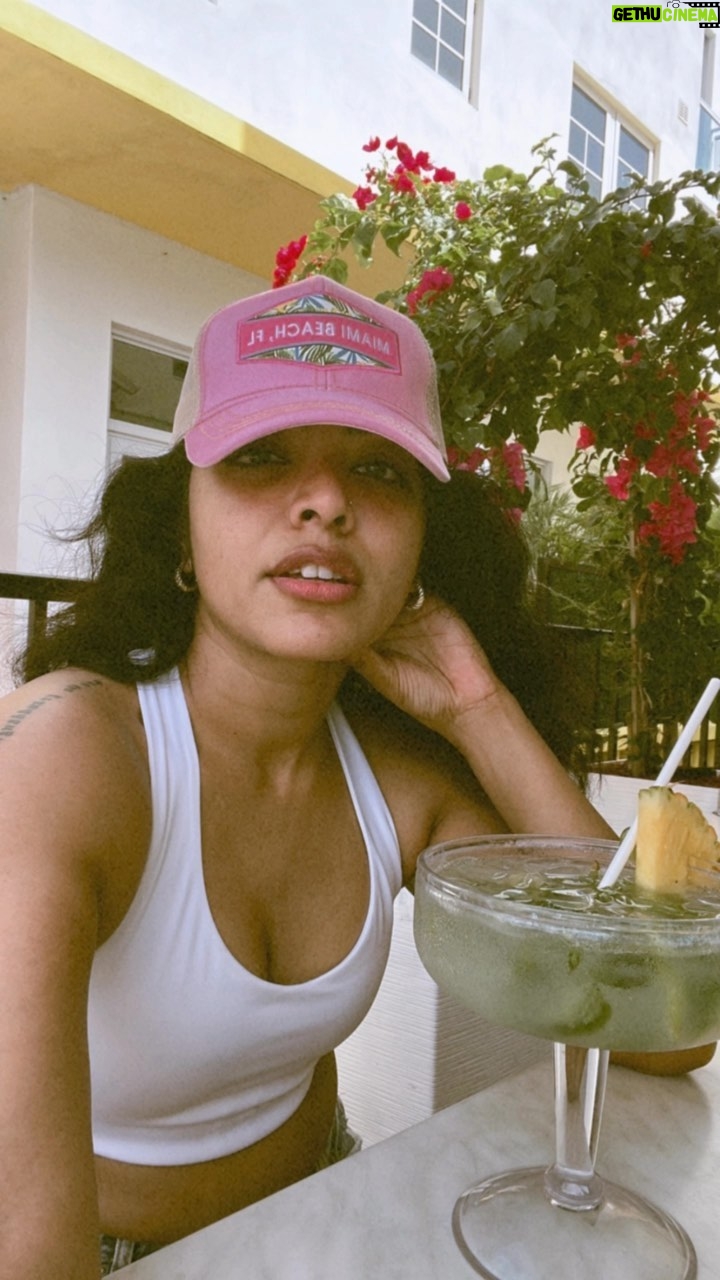 Rima Kallingal Instagram - Love from Sobe bitches 🤩🍻