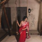Rima Kallingal Instagram - Draped in Beautiful Benaras weaves. Styled by @diyaaa_john in a @via_east sari from @saltstudio, MUAH by @swapsmakeup . Event managed and candid pictures taken by the psycho of the company @psycho_419