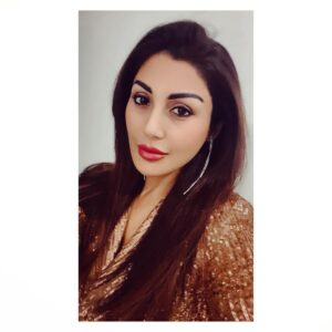 Rimi Sen Instagram - Happy Navratri❤️

#instagood #instagram #insta #instadaily #instafollow #followers #follow #picoftheday #photooftheday #viral #viralvideos #viralreels #viralpost #trendingreels #trending #trendingsongs #trendingnow #explore #explorepage #event #navratri