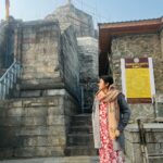 Rithika Tamil Selvi Instagram - Morning vibes 😇 . . . . #rithika #tamil_rithika #rithikatamilselvi #shankaracharyatemple #shankaracharyatemplesrinagar #kashmir #kashmirtourism #kashmirphotography #kashmirdairies #srinagar #jammukashmir #jammu #jammuandkashmir Shankaracharya Temple, Srinagar, Jammu & Kashmir