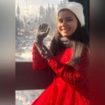 Rithika Tamil Selvi Instagram - Thank u everyone for all ur wishes & blessings on my born day .. love u all ❤️🫰🏻 Itinerary planner @touronholidays Outfit @labelkamra . . . . #rithika #tamil_rithika #rithikatamilselvi #mybirthday #kashmirtourism #snowlove #snowbeauty Kashmir