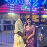 Rithika Tamil Selvi Instagram - 365 DAYS❤️#firstweddinganniversary @vinun43 Blouse @knotweddinghouse #rithika #tamil_rithika #rithikatamilselvi #weddinganniversary #firstweddinganniversary❤️ #weddingday Guruvayur Temple ഗുരുവായൂർ ക്ഷേത്രം
