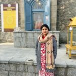 Rithika Tamil Selvi Instagram - Morning vibes 😇 . . . . #rithika #tamil_rithika #rithikatamilselvi #shankaracharyatemple #shankaracharyatemplesrinagar #kashmir #kashmirtourism #kashmirphotography #kashmirdairies #srinagar #jammukashmir #jammu #jammuandkashmir Shankaracharya Temple, Srinagar, Jammu & Kashmir