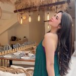 Ritika Badiani Instagram - Food Got Me Smilin 😋 #RitsBadiani #RitikaBadiani #Reels #Trending