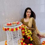 Ritika Badiani Instagram - Happy Diwali 🪔♥️ #RitsBadiani #RitikaBadiani #HappyDiwali