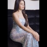Ritika Badiani Instagram - All set to watch the Final Match of @iplt20 like 💁🏻‍♀️ @gujarat_titans or @chennaiipl 🏆 #RitsBadiani #RitikaBadiani #GtvsCsk #IPL