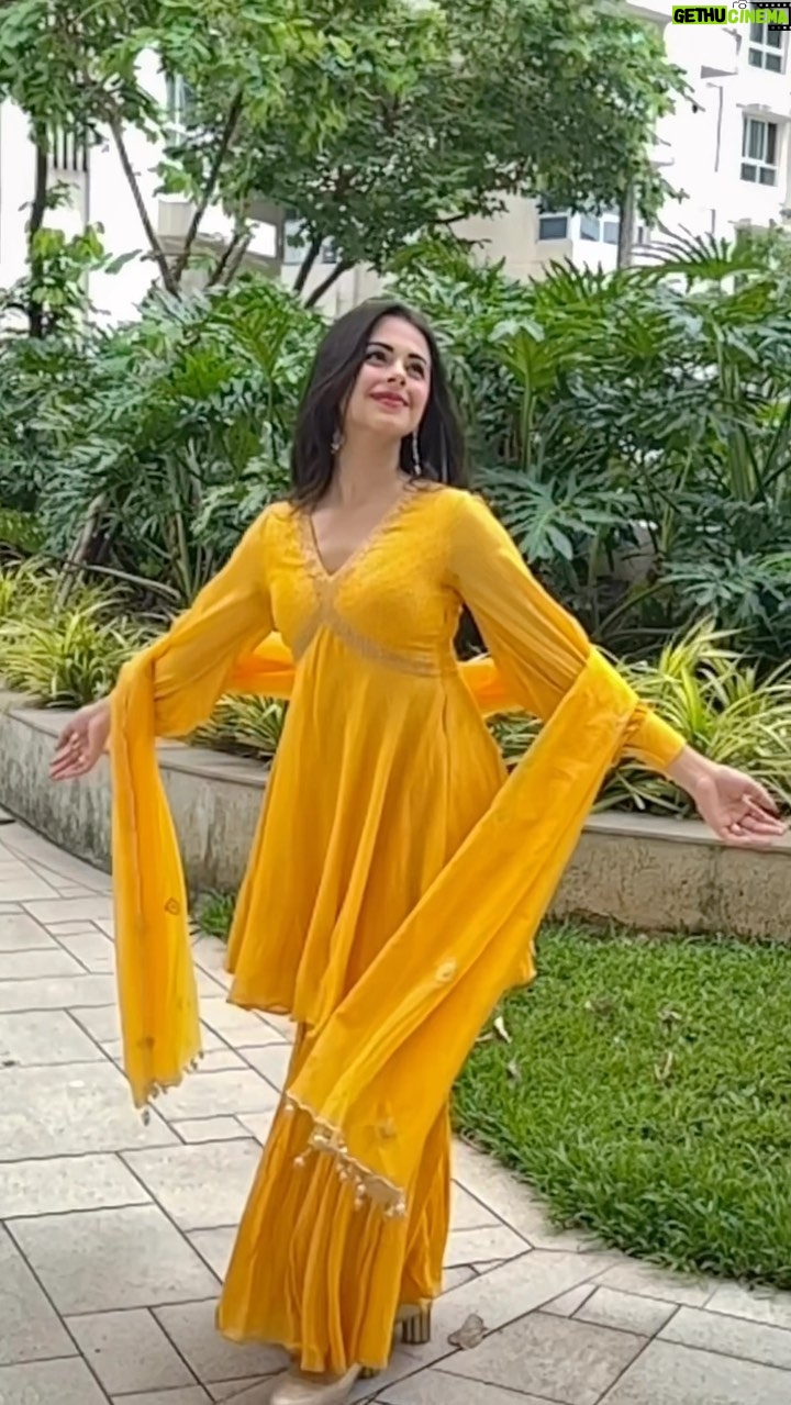 Ritika Badiani Instagram - This song is such a vibe 🫶🏻 #RitsBadiani #RitikaBadiani #Alfaazo