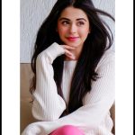 Ritika Badiani Instagram - My Favourite Kinda Weather 💗 #RitsBadiani #RitikaBadiani #FavoriteWeather