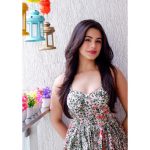 Ritika Badiani Instagram - You All Are That Part Of Me I’ll Always Need 🫶🏻 #RitsBadiani #RitikaBadiani