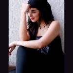 Ritika Badiani Instagram - Dont look at the caption, look at Me! 🖤 #RitsBadiani #RitikaBadiani