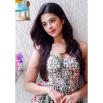 Ritika Badiani Instagram - You All Are That Part Of Me I’ll Always Need 🫶🏻 #RitsBadiani #RitikaBadiani