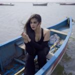 Ritika Badiani Instagram - Come Sail Away With Me 🛶 🖤 📸 @smileplease_25 #RitsBadiani #RitikaBadiani Alibaug