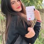 Ritika Badiani Instagram - Love this song ♥️ #rromeofitoor #rromeo #RitsBadiani #RitikaBadiani