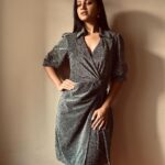 Ritika Shrotri Instagram - When you get the perfect sunlight #pose #shadow #photooftheday