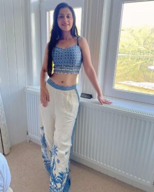 Ritika Shrotri Instagram - Beach ready 🩵 

#photooftheday #blue #beachvibes #outfit
