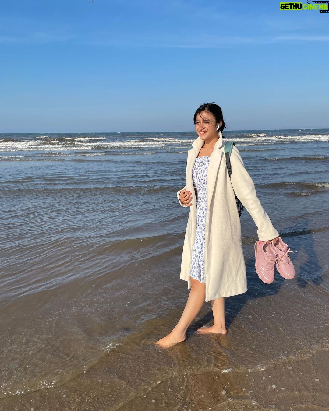 Ritika Shrotri Instagram - At the beach #beach #edinburgh #solace #photooftheday Portobello, Edinburgh