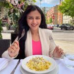 Ritika Shrotri Instagram - Mamma Mia! #photooftheday #pasta #foodie #italian #pink