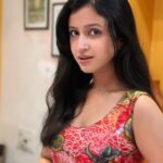 Ritika Shrotri Instagram - Ik kudi #photooftheday #punjabi #traditional