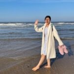 Ritika Shrotri Instagram - At the beach #beach #edinburgh #solace #photooftheday Portobello, Edinburgh