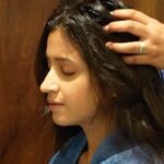 Ritika Shrotri Instagram - if you’re looking to rejuvenate your body and soul, do visit Sharangdhar’s Ayurvedic Wellness Center near Karishma Society, Pune. Trust me, it’s an experience you won’t forget! Discover incredible yet affordable massages & ayurvedic therapies only at @sharangdharwellness @sharangdharwellness @sharangdharindia #ayurveda #sharangdhar #sharangdharwellnesscenter #therapy #rejuvenate #reelitfeelit