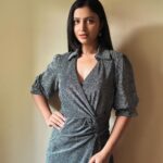 Ritika Shrotri Instagram - When you get the perfect sunlight #pose #shadow #photooftheday