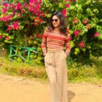 Riya Dey Instagram – 🌹 ତୋ ଏକା ରହିଗଲା
#swipeleft ⬅️
PC- my darling @poonammishraofficial 😘
Have a great weekend ❤️
#weekendvibes #happyfriday #positivity #positivevibes #wintervibes #trending #trendingsongs #odiasong #sunkissed #sunnyday #love #live #laugh #loveyourself #actress #riyadey Lotus Resorts, Marine Drive, Puri