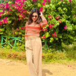 Riya Dey Instagram – 🌹 ତୋ ଏକା ରହିଗଲା
#swipeleft ⬅️
PC- my darling @poonammishraofficial 😘
Have a great weekend ❤️
#weekendvibes #happyfriday #positivity #positivevibes #wintervibes #trending #trendingsongs #odiasong #sunkissed #sunnyday #love #live #laugh #loveyourself #actress #riyadey Lotus Resorts, Marine Drive, Puri