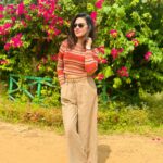 Riya Dey Instagram – 🌹 ତୋ ଏକା ରହିଗଲା
#swipeleft ⬅️
PC- my darling @poonammishraofficial 😘
Have a great weekend ❤️
#weekendvibes #happyfriday #positivity #positivevibes #wintervibes #trending #trendingsongs #odiasong #sunkissed #sunnyday #love #live #laugh #loveyourself #actress #riyadey Lotus Resorts, Marine Drive, Puri