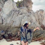 Riya Dey Instagram - लेके प्रभु का नाम🙏🏻😎 #blooper #reels #reelsinstagram #reelitfeelit #reelsvideo #reelsindia #reelkarofeelkaro #trendingreels #trending #trendingsongs #viral #viralvideos #viralreels #ootd #phuket #travelphotography #travelmode #trip #greenery #dance #move #love #live #laugh #loveyourself #actress #riyadey Maya Bay, Phuket