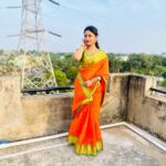 Riya Dey Instagram - ❤️i feel I look like my mom in these pics❤️ #instapost #saree #sareelove #love #live #laugh #loveyourself #actress #riyadey Cuttack, Orissa