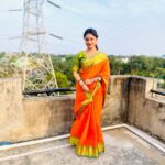 Riya Dey Instagram - ❤️i feel I look like my mom in these pics❤️ #instapost #saree #sareelove #love #live #laugh #loveyourself #actress #riyadey Cuttack, Orissa
