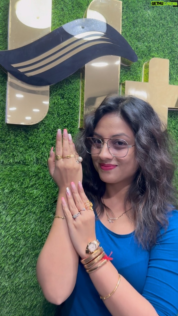 Riya Dey Instagram - The beautiful gorgeous @riya_dey91 Thanks for always choosing us for your pampering session #riyadey #nailart #hplussalon H+ Salon