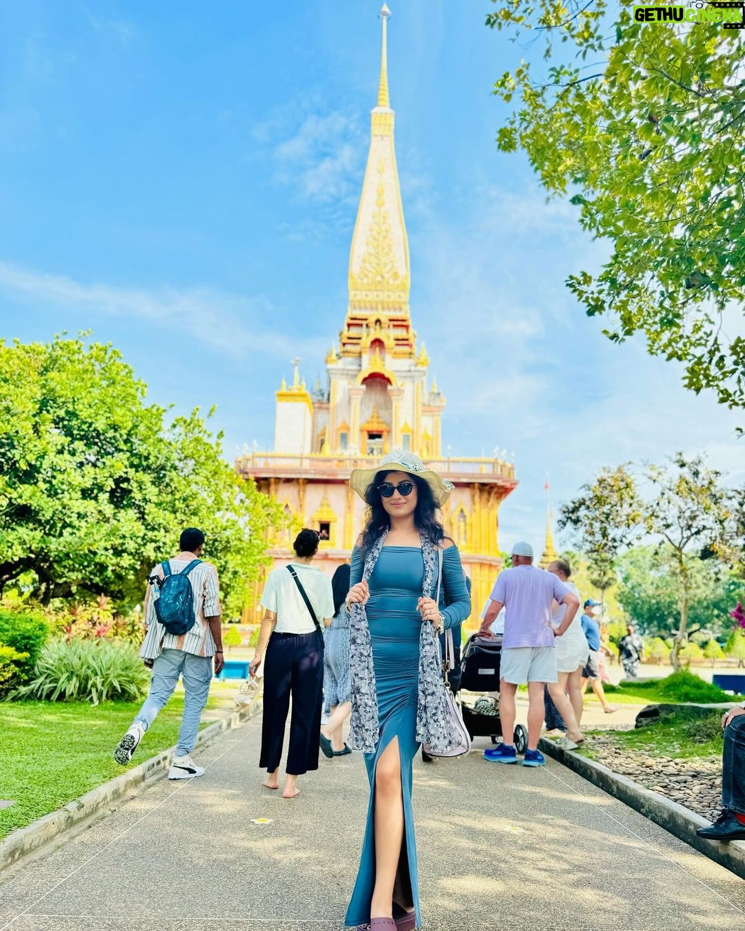 Riya Dey Instagram - Mi Amor 🩶 Gray is a mood😉 #swipeleft ⬅️ #vacation #vacationmode #travel #phuket #ootd #thailand #trip #travelphotography #travelmode #loveisintheair #ootn #love #live #laugh #actress #riyadey Phuket, Thailand