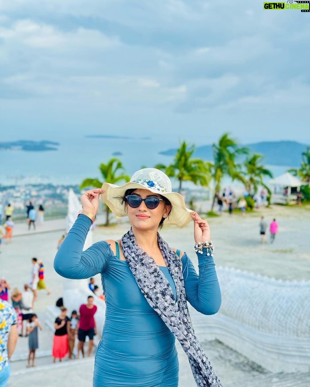 Riya Dey Instagram - Mi Amor 🩶 Gray is a mood😉 #swipeleft ⬅️ #vacation #vacationmode #travel #phuket #ootd #thailand #trip #travelphotography #travelmode #loveisintheair #ootn #love #live #laugh #actress #riyadey Phuket, Thailand
