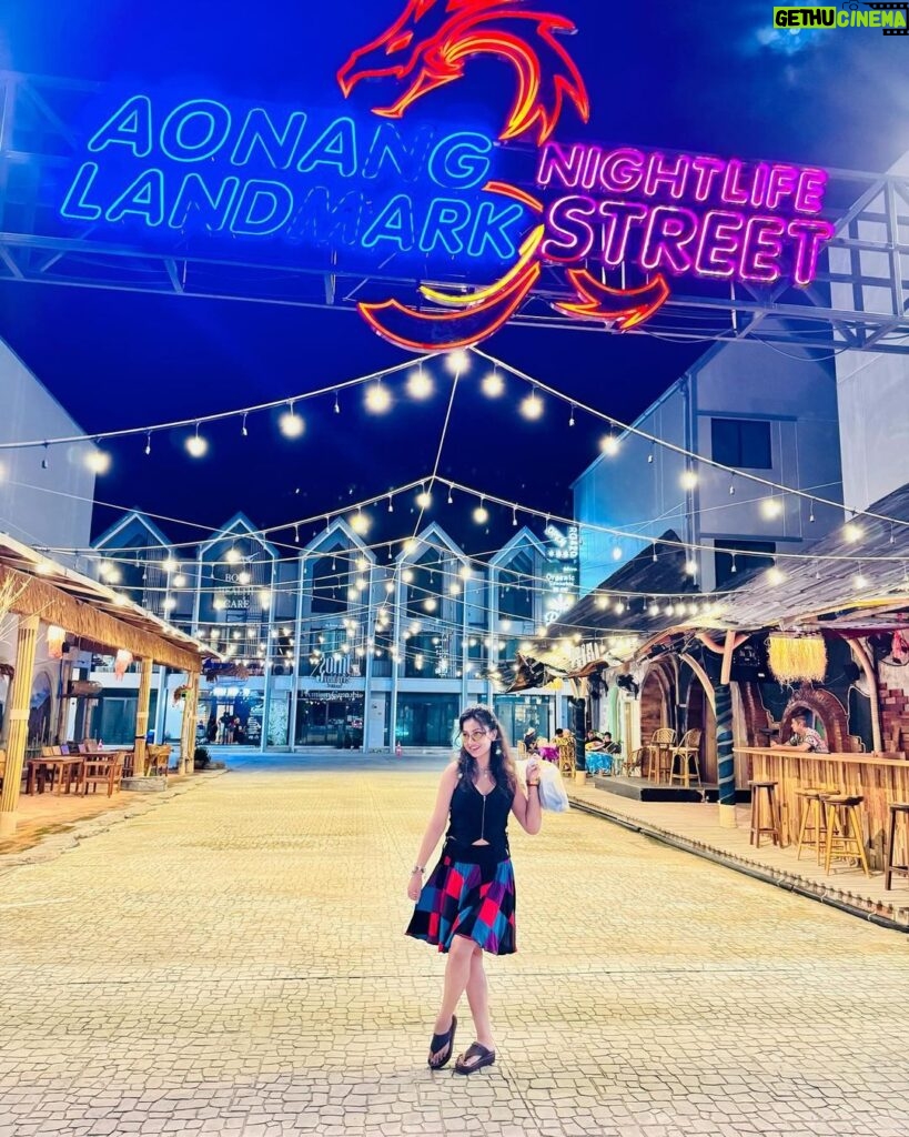 Riya Dey Instagram - New normal 🫶🏻🫰🏻✌🏻 #swipeleft ⬅️ #vacation #vacationmode #travel #krabi #ootn #thailand #trip #travelphotography #travelmode #loveisintheair #ootn #love #live #laugh #actress #riyadey Ao Nang Night Market Krabi