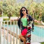 Riya Dey Instagram - Let’s go Krabi 😎 #swipeleft ⬅️ #1stanniversary #marriageanniversary #annyversarytrip #krabi #thailand #trip #travelphotography #travelmode #couplegoals #loveisintheair #ootd #love #live #laugh #sunilria🎊👩‍❤️‍👨🎊 Krabi, Thailand
