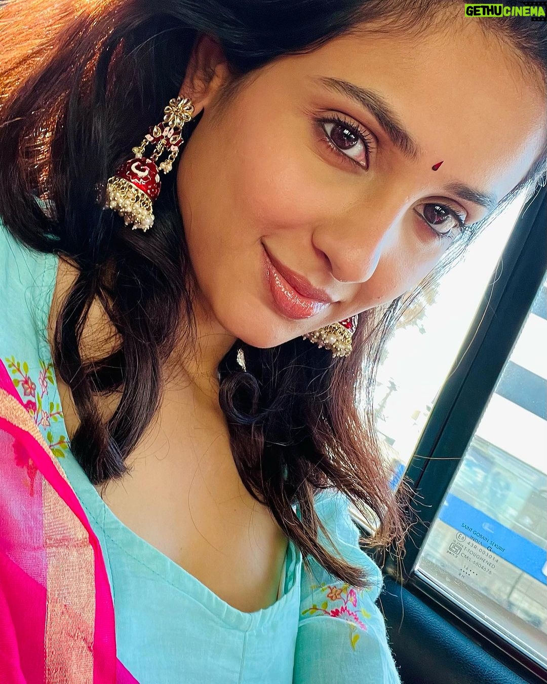 Riya Suman Instagram - When itโs a day off ๐ Charminar