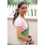 Riyaa Subodh Instagram - 💝 . . 💄 @eshaasikka . . . #trendinglook #southindian #happyme #soothing #natural #beautyshoot #saree #tollywood #actorslife #indian #bollywood