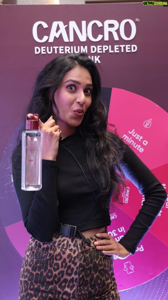 Riyaa Subodh Instagram - Well I have reloaded my hydration game with Cancro Drink, it’s time for you guys to get hooked with it. #hydrationreloaded #cancrodrinks #water