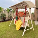 Riyaa Subodh Instagram - A Carnival’ous experience with marvellous amenities! 🥰 . 📷 @munnasphotography 💄 @eshaasikka . . . #villa #lonavala #getaway #staycation #vacation #holiday #weekend #luxury #luxurylifestyle #festive #vibes #love #light