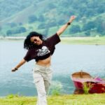 Riyaa Subodh Instagram - SRK + NAYANTHARA + DANCE = ❤️‍🔥 . . . #srk #nayanthara #reelkarofeelkaro #reelitfeelit #reelsinstagram #reelsvideo #reelsindia #trendingsongs #trendingnow #trendingaudio #romance