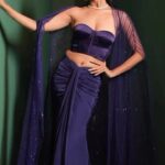 Riyaa Subodh Instagram - Get your sparkle on. Show this world where you belong. . . . #reelitfeelit #reelkarofeelkaro #reelsinstagram #trendingreels #trendingsongs #trendingaudio #photoshoot #ootd #ootdfashion #bts #poser