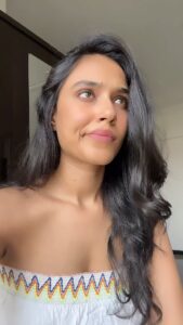 Riyaa Subodh Instagram - Just laughing 😆 (watch till the end) . . . #instagramverification #instagram #meta #funnyreels #funnyvideos #reelitfeelit #reelkarofeelkaro #reels #comedyreels #indian #happyme